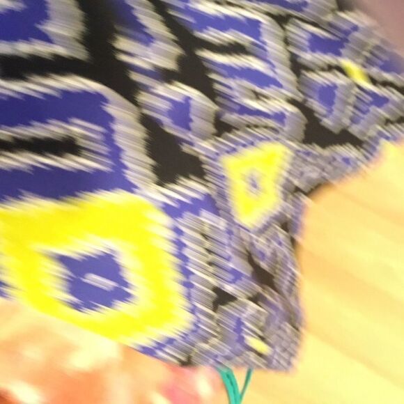 Doncaster Brand Women’s Size 16 Skirt IKAT print in Navy Lime Green and Black. - Picture 10 of 10